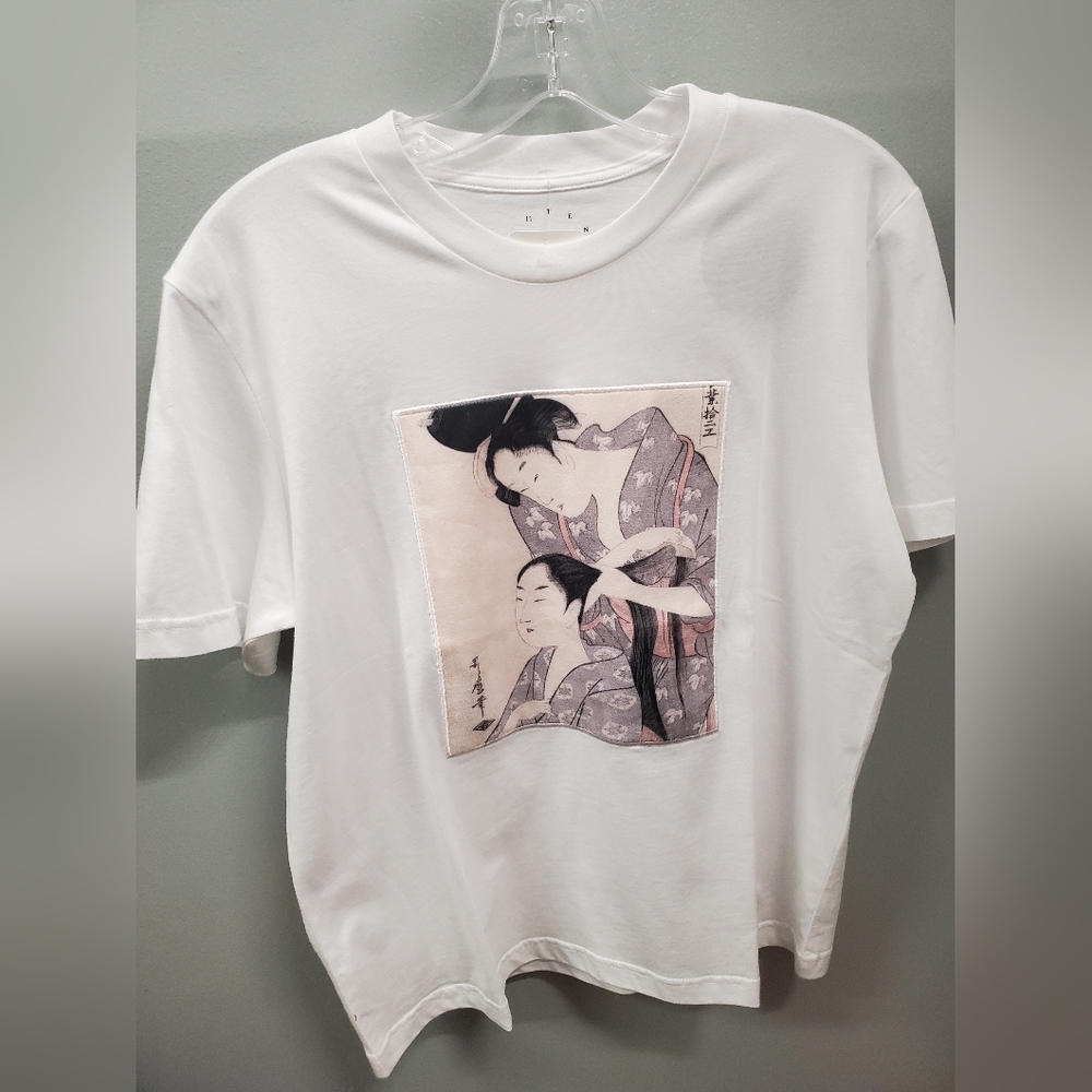 NWT 10.11 Studios tee